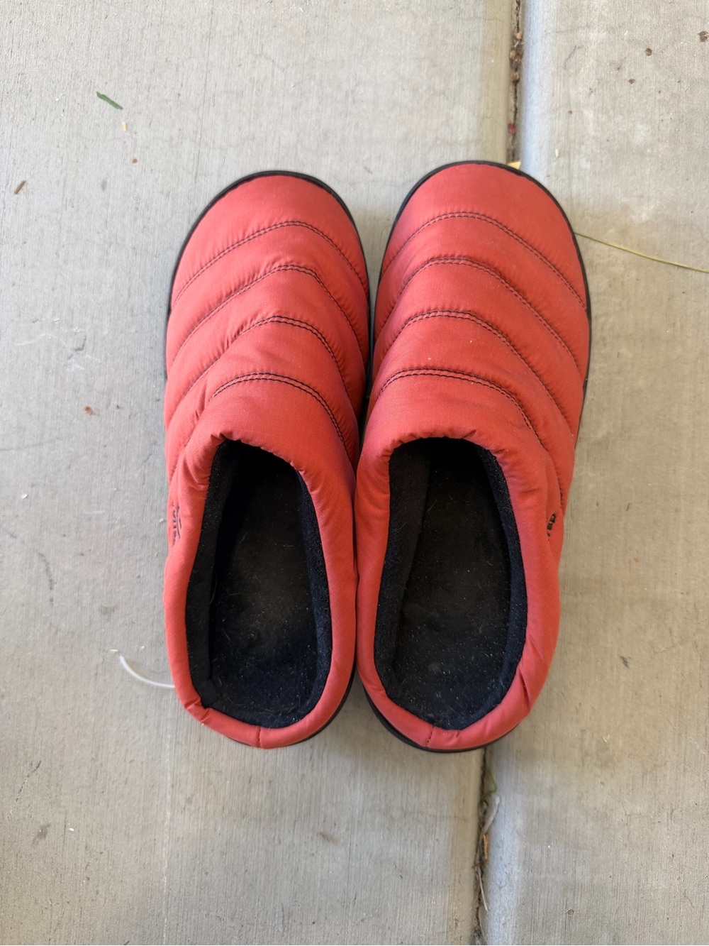 Women’s Orange Voited Down Quilted Slip-On Shoes -